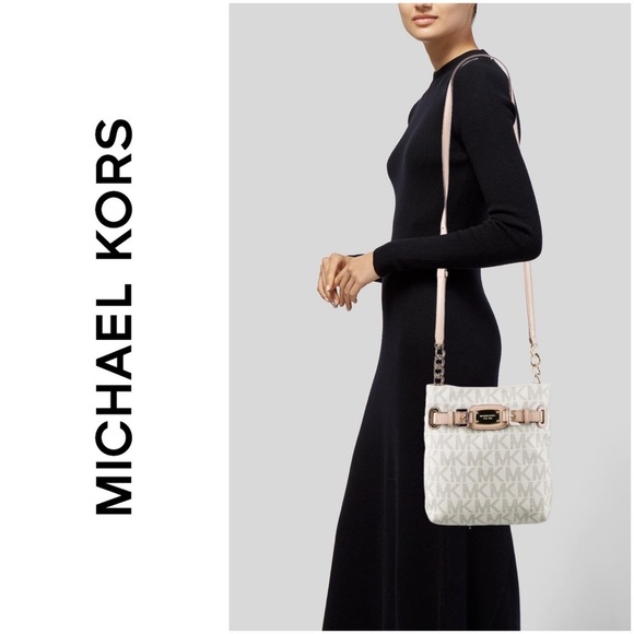 MICHAEL Michael Kors Handbags - MICHAEL MICHAEL KORS • Hamilton Crossbody Bag in Monogram Vanilla